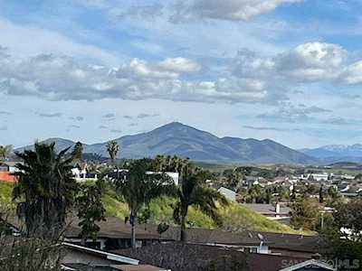 1345 Kenalan Dr Otay Mesa, CA 92154