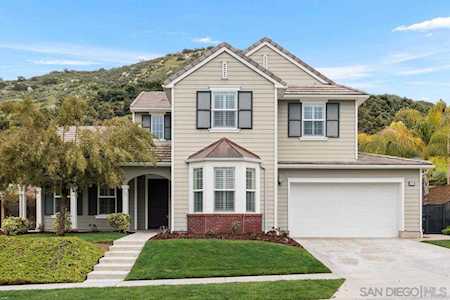 2768 Vistamonte Gln Escondido, CA 92027
