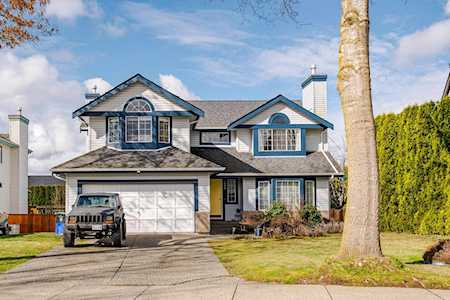 4575 Benz Crescent Langley, BC V2Z 1B3