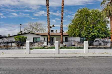 1310 5th Place Las Vegas, NV 89104