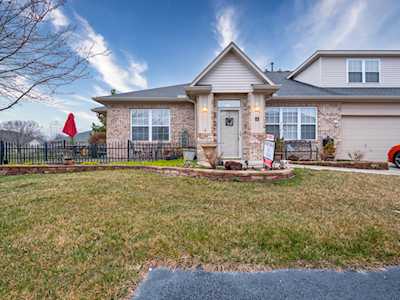 6953 Park Square Dr #A Avon, IN 46123