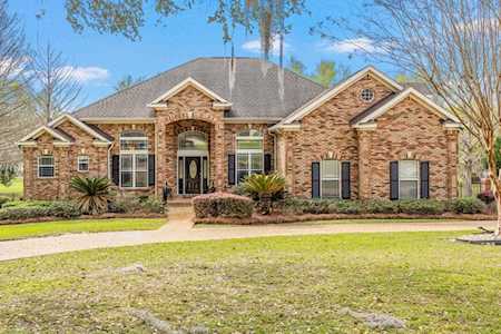 979 Summerbrooke Drive Tallahassee, FL 32312
