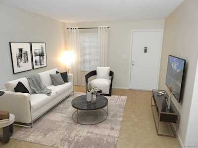2863 Broadway #106 San Diego, CA 92102