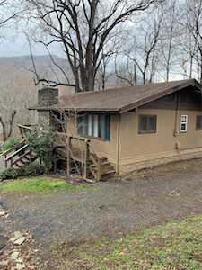 19 Sassafras Ln Maggie Valley, NC 28751