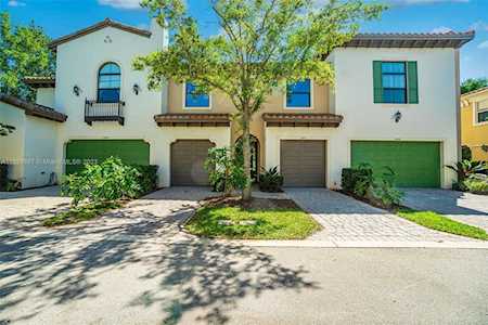 12430 NW 32nd Mnr Sunrise, FL 33323