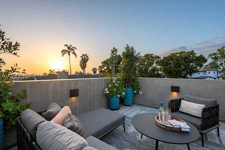 7578 Cabrillo La Jolla, CA 92037