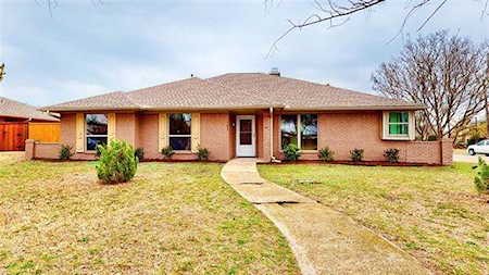 2600 Mission Ridge Road Plano, TX 75075
