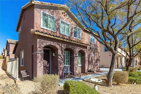 9838 Hanover Grove Ave Las Vegas, NV 89148