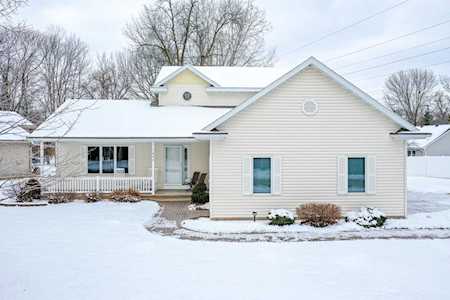1690 Alcan Dr Menasha, City of Menasha, WI 54952