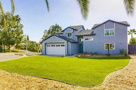 5624 Golden Trails Way Oceanside, CA 92057