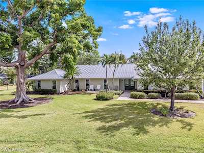 6919 Old Whiskey Creek Dr Fort Myers, FL 33919