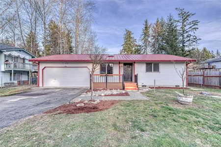 1425 Nebraska St SE Port Orchard, WA 98366