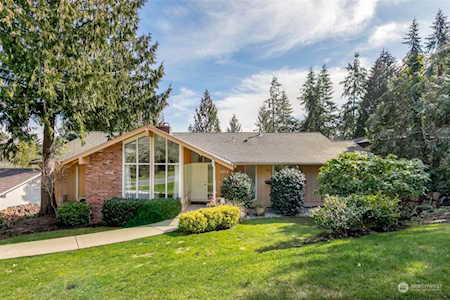 2818 177th Ave NE Redmond, WA 98052