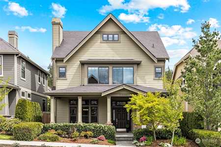 1466 29th Place NE Issaquah, WA 98029