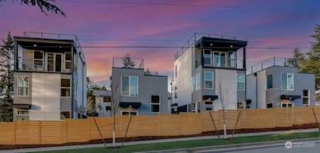 10302 B Interlake Ave N #B Seattle, WA 98133