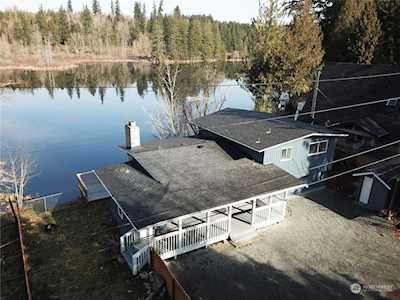 13615 Twin Lakes Dr E Graham, WA 98338