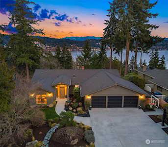 1472 185th Ave NE Bellevue, WA 98008