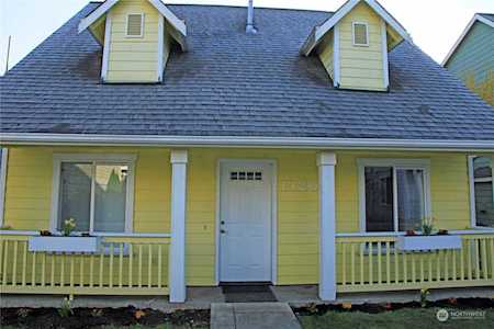 1320 N 184th Ct #11 Shoreline, WA 98133