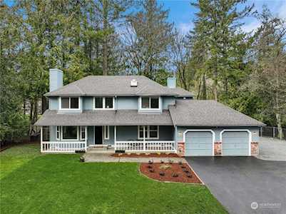 22326 SE 20th St Sammamish, WA 98075