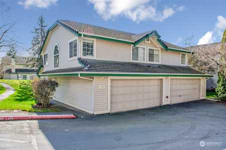 750 122nd Ave NE #2 Bellevue, WA 98005