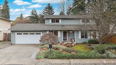 17528 157th Place SE Renton, WA 98058
