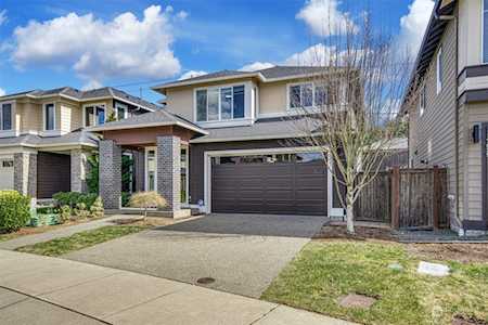 17025 40th Dr SE Bothell, WA 98012