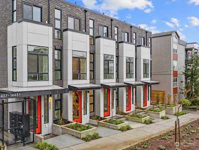 1431 E Howell St Seattle, WA 98122