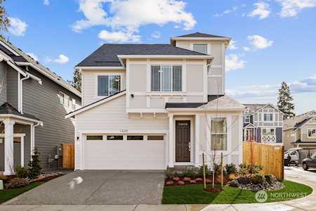 14203 44th Place W #3 Lynnwood, WA 98087