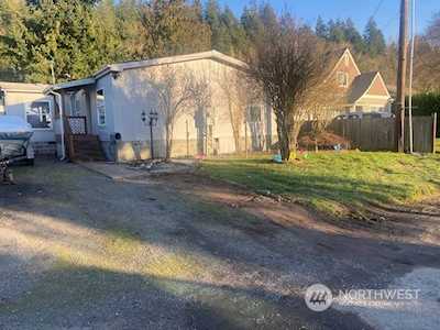 526 S Diamond St Centralia, WA 98531