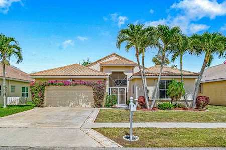 9341 Cove Point Circle Boynton Beach, FL 33472