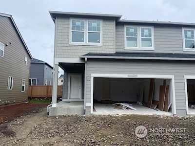743 NE Cabot Ln #90 Bremerton, WA 98311