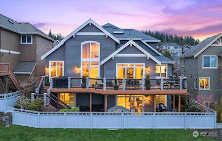 2600 NE Daphne St Issaquah, WA 98029