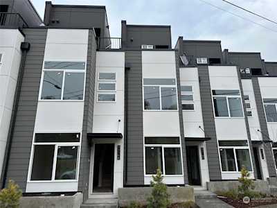 9324 Renton Ave S Seattle, WA 98118