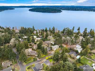7650 SE 41st St Mercer Island, WA 98040