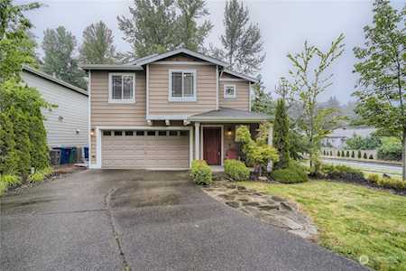 11598 SE 83rd St Newcastle, WA 98056