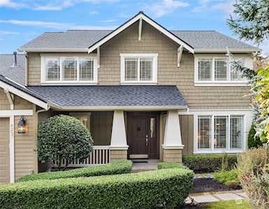 6237 119th Place SE Bellevue, WA 98006