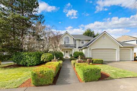 2505 Monroe Ct NE Renton, WA 98056