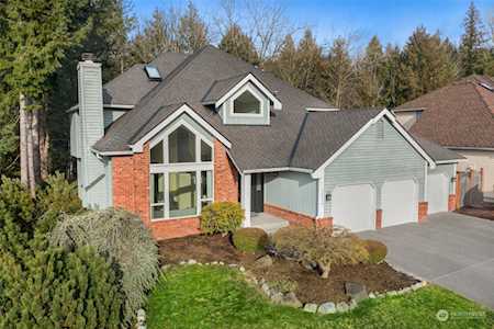 26038 SE 38th St Sammamish, WA 98029