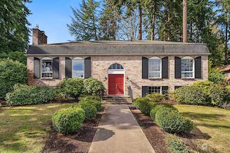 9220 SE 59th St Mercer Island, WA 98040