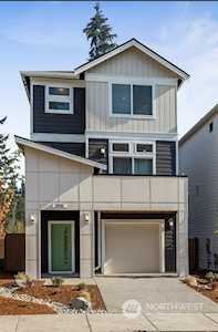 319 207th St SE #EH 12 Bothell, WA 98012