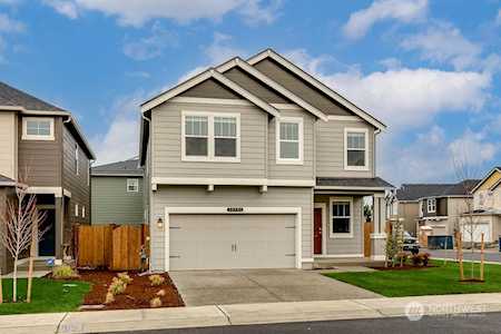 18732 Emmons Ct E #1084 Puyallup, WA 98374