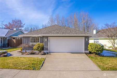 4416 7th Street Pl SE Puyallup, WA 98374
