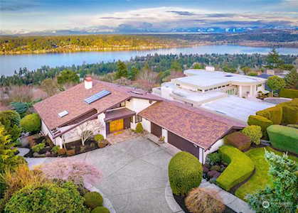 4520 177th Ave SE Bellevue, WA 98006