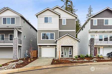 214 207th St SE #EH 37 Bothell, WA 98012