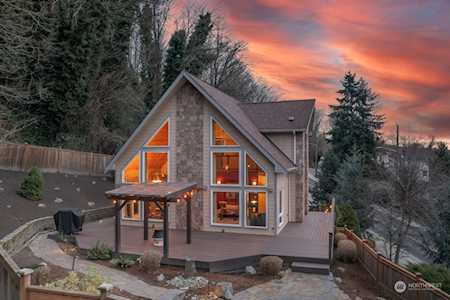 2110 Beacon Ave S Seattle, WA 98134