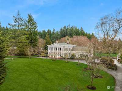 6601 NE New Brooklyn Rd Bainbridge Island, WA 98110