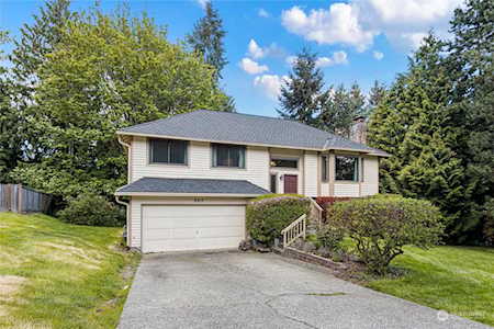 4217 210th Place NE Sammamish, WA 98074