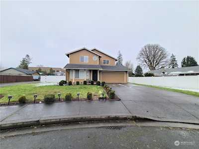 215 SW 2nd Ct Battle Ground, WA 98604