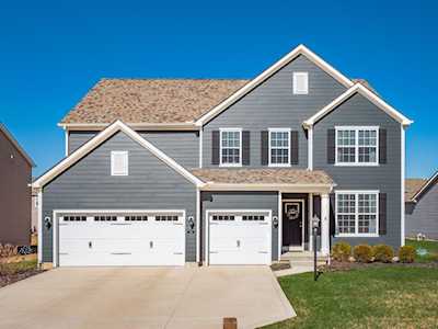 713 Salisbury Street Pickerington, OH 43147