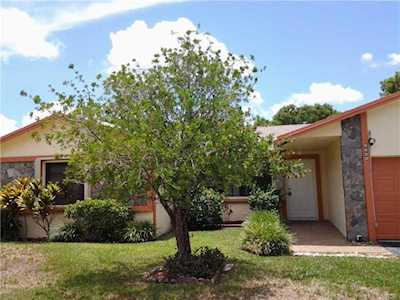 9620 NW 42nd Ct Sunrise, FL 33351